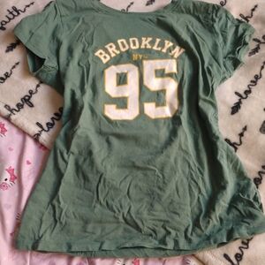 Green Brooklyn T-shirt